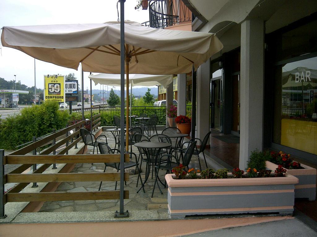 Hotel Lago Maggiore Castelletto sopra Ticino Eksteriør billede