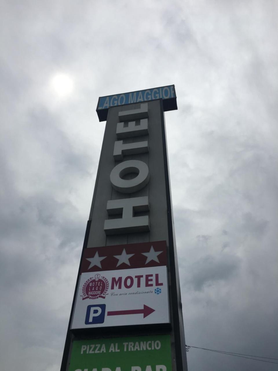 Hotel Lago Maggiore Castelletto sopra Ticino Eksteriør billede