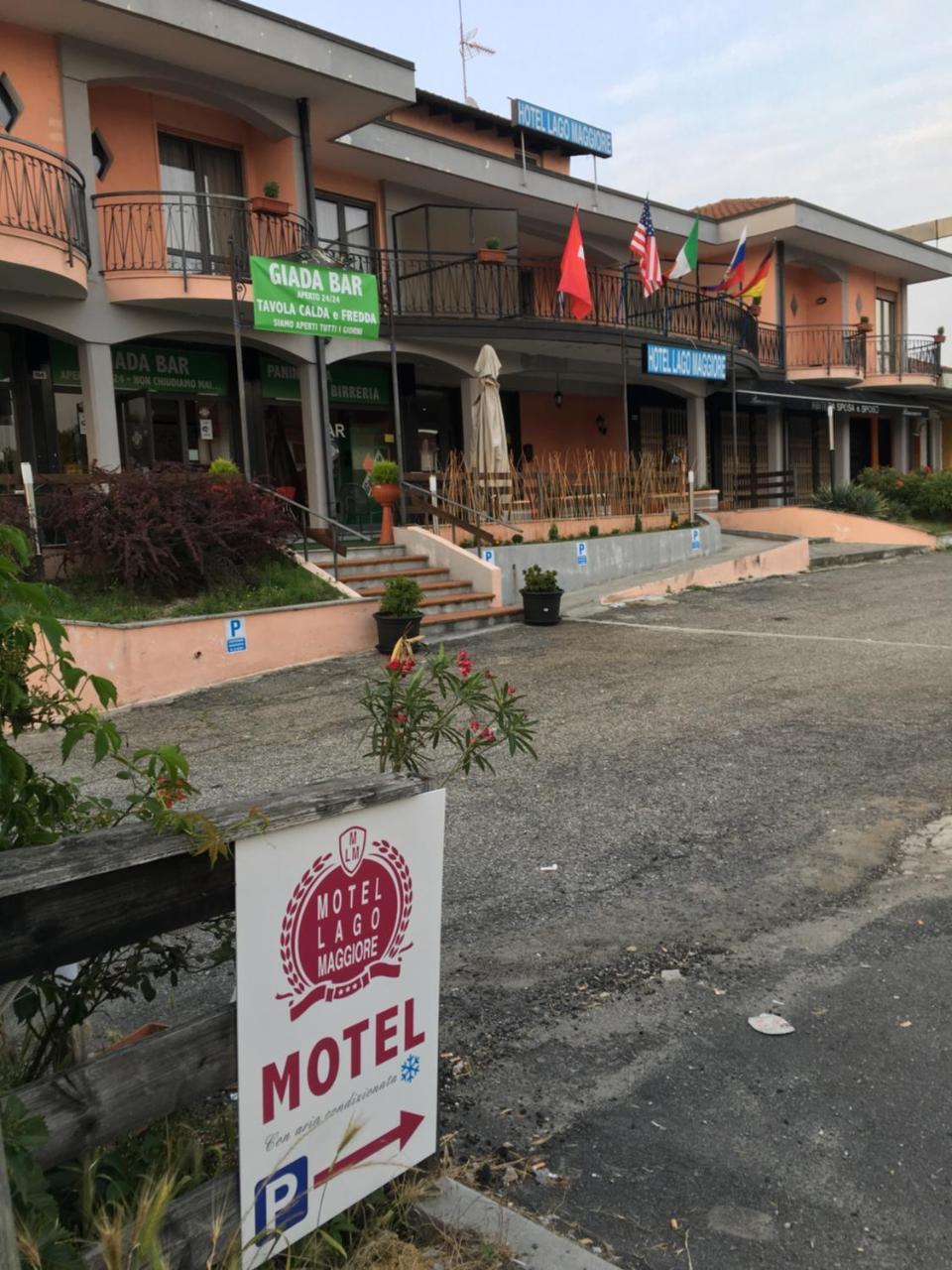 Hotel Lago Maggiore Castelletto sopra Ticino Eksteriør billede